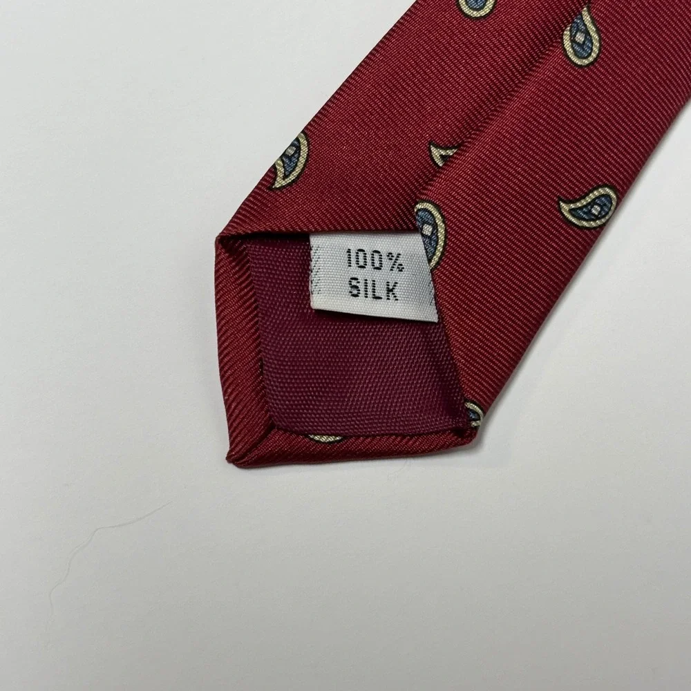 Ty-Button Vincent Pileggi Tie Mens OS Red Silk Paisley Button-Hole
